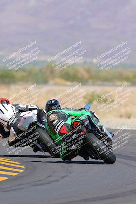 media/Oct-09-2022-SoCal Trackdays (Sun) [[95640aeeb6]]/Turn 14 Backside (1125am)/